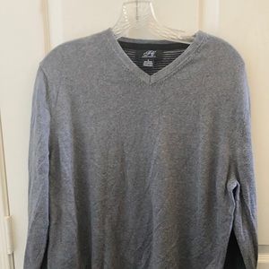 FINAL MARKDOWN Men’s foxcroft V-neck pull over large